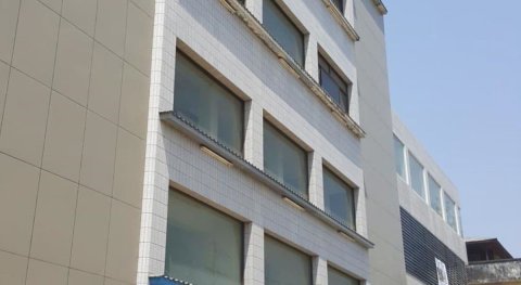 KM 酒店(KM Hotel)