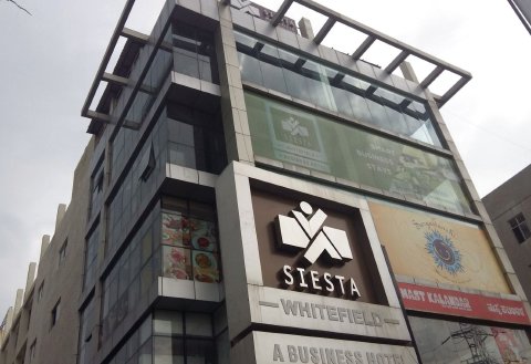 怀特费尔德克里斯酒店(Chris Hotel Whitefield)