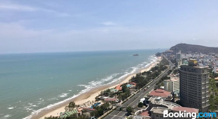 海滩2号高级公寓(Premium Beach Condotel 2)