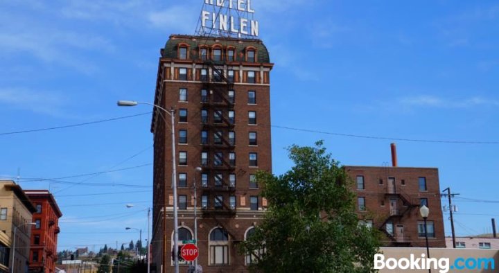 费兰汽车旅馆(Finlen Hotel and Motor Inn)