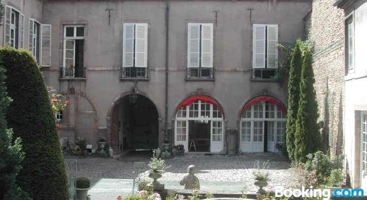 梅勒特斯特公寓(Hôtel Particulier Maleteste)