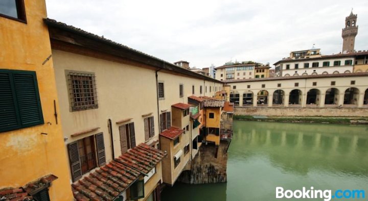老桥独特公寓(Ponte Vecchio Unique)