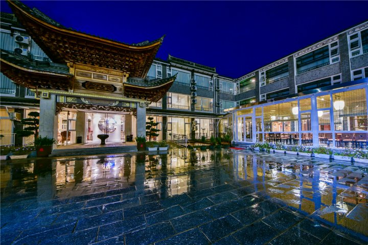 大理古城同兴堂浓苑酒店