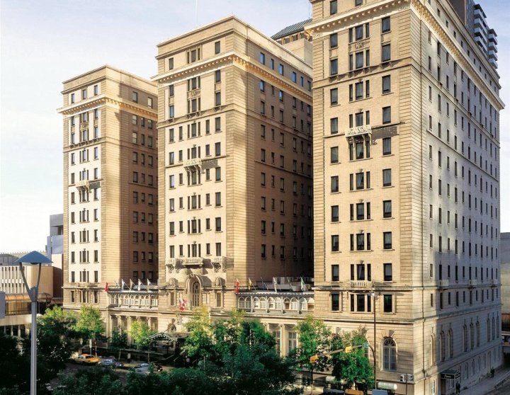费尔蒙帕利斯尔酒店(The Fairmont Palliser)