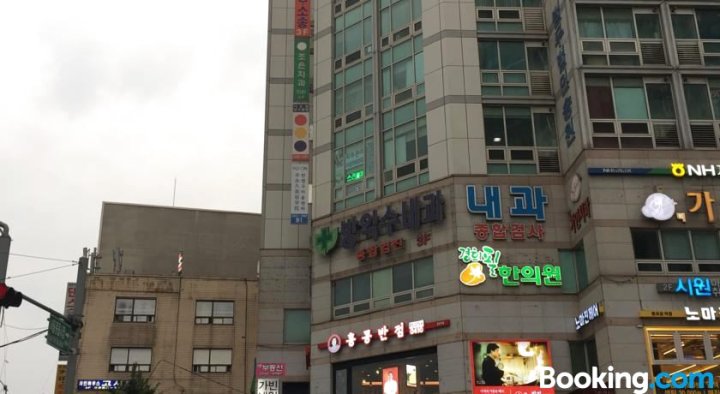 东大门IV公寓(Dongdaemun IV House)