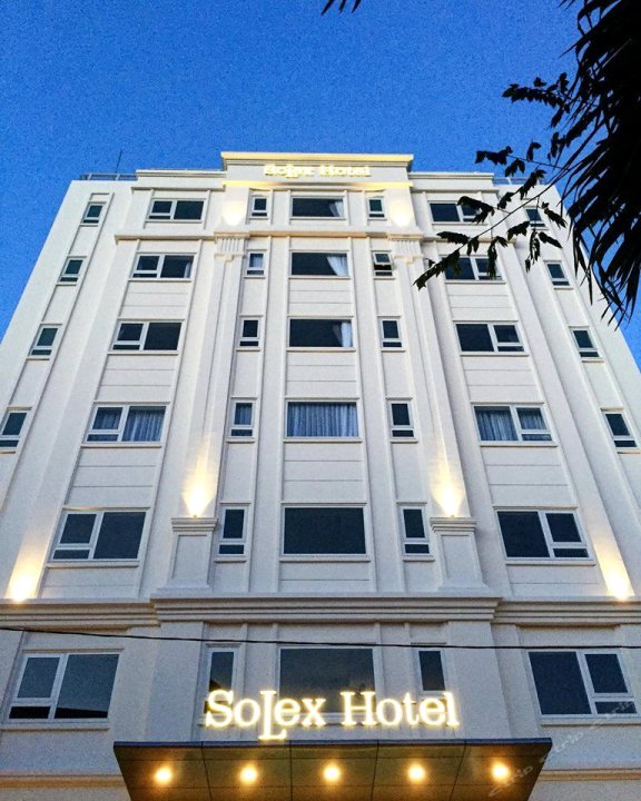 索莱克斯酒店(SoLex Hotel)