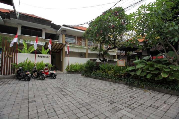 库塔苏西海滩酒店(Kuta Suci Beach Hotel)