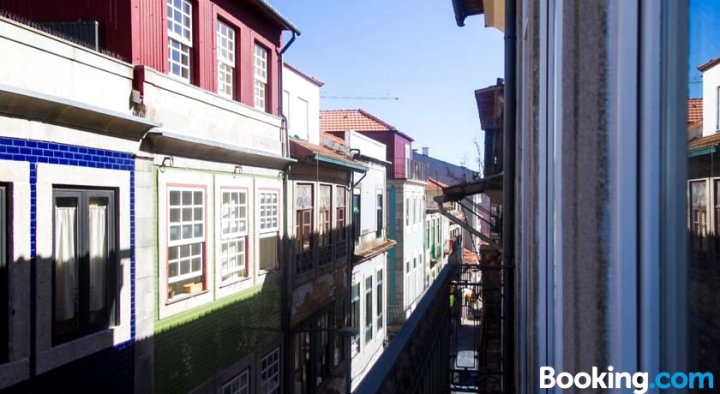Bright Apartment • Downtown Porto