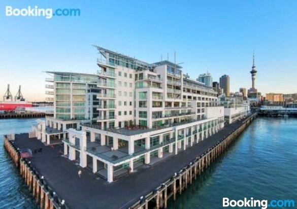奥克兰中央商务区海滨公寓(Oceanfront Apartments Auckland CBD Waterfront)