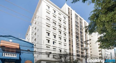 夸脱姆皮赫罗斯民宿(夸德罗麦特罗弗拉迪克)(Vossa Bossa Apartamentos Fradique)