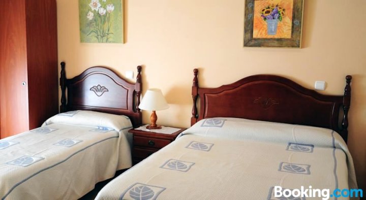 胡安布拉沃旅馆(Hostal Juan Bravo)