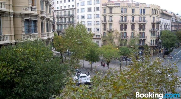 Barcelona 54 Apartment Rentals