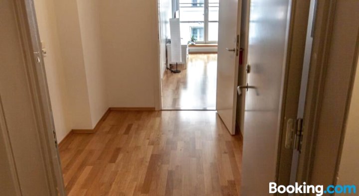 Oslo S, City Center Apartment,2 Bedrooms Drg14