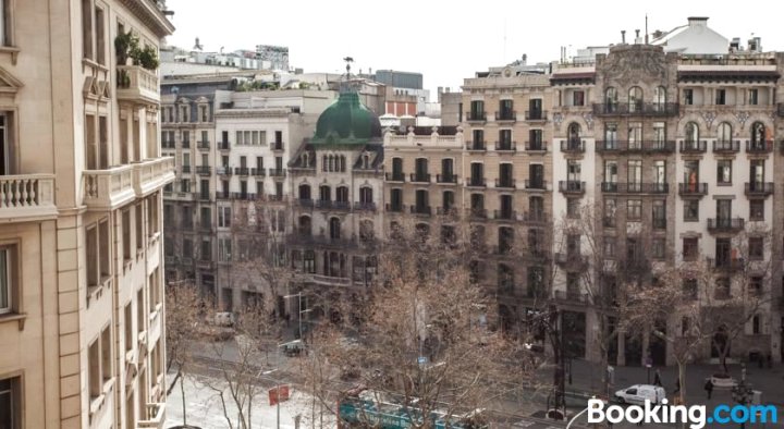 格拉西亚大道公寓(Passeig de Gracia Apartment)