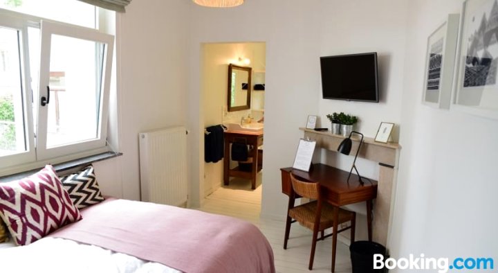 布鲁塞尔窝居住宿加早餐旅馆(B&B the Nest Brussels)