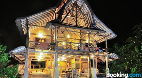 玛丽娜德尔雷度假村(Marina Del Ray Resort)