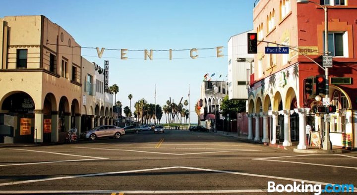 威尼斯海滩中央可爱一室公寓(Lovely Studio in The Heart of Venice Beach)