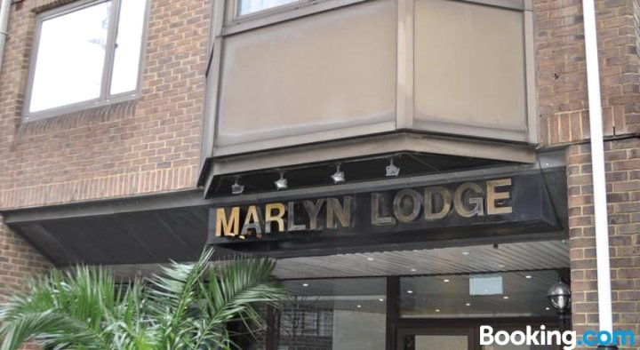 伦敦金融城马林公寓(Marlyn Lodge – City of London)