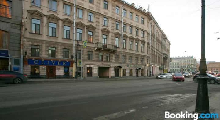 贝林斯克格3号公寓(Apartments Belinskogo 3)