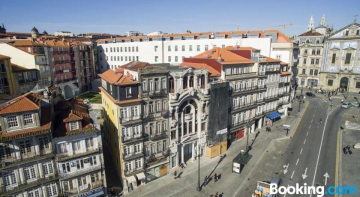 Cardosas Livin Porto by Una Apartments