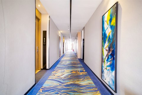 明月湖酒店(广西中医药大学朝阳广场店)