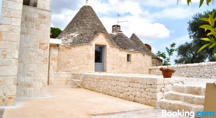 迷人特鲁利乡村别墅(Charming Trulli Country)