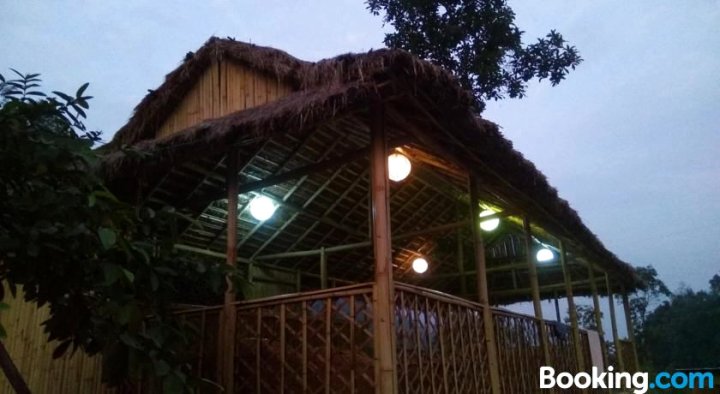 亚视公园竹度假村(Bamboo Resort and Atv Park)