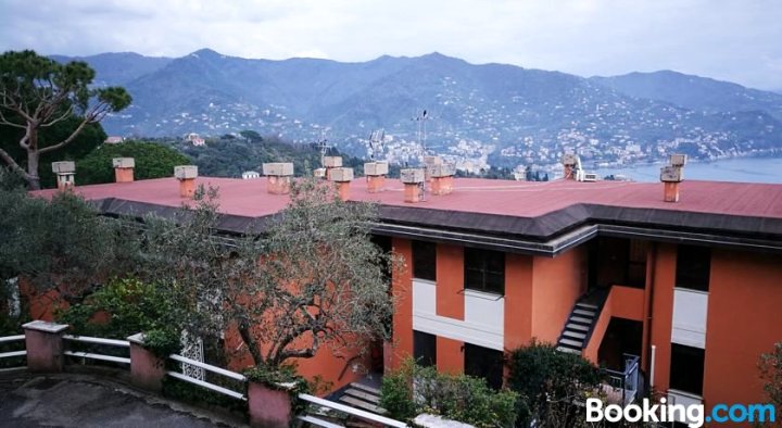 彼安卡罗萨别墅公寓(Villa Biancarosa)