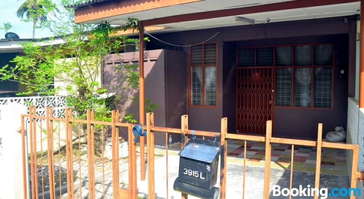 哥打巴鲁塔利泊特民宿(Homestay Kota Bharu, Telipot)