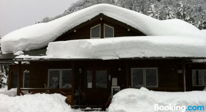 滑雪道旅馆(Guest House Piste)