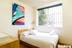 里德 - 超越客房私人公寓(Reid - Beyond a Room Private Apartments)