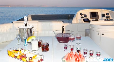 希腊群岛豪华游艇船屋(Luxury Yacht Greek Islands)