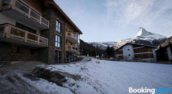 全景滑雪公寓式酒店(Panorama Ski Lodge)
