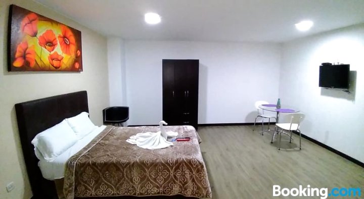 Apartamentos & Suites Corferias