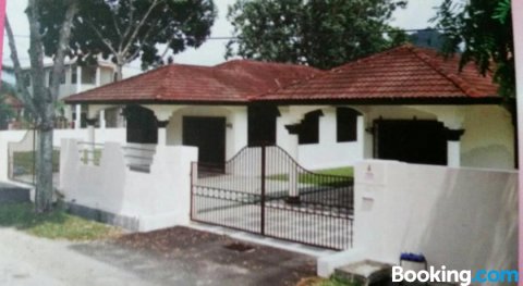 MDP简易别墅民宿(Homestay Villa Mdp Bungalow)