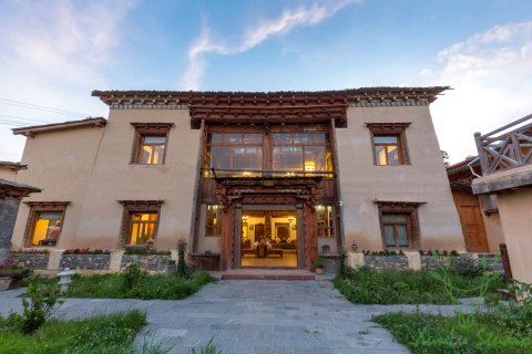 香格里拉慕博酒店(独克宗古城店)