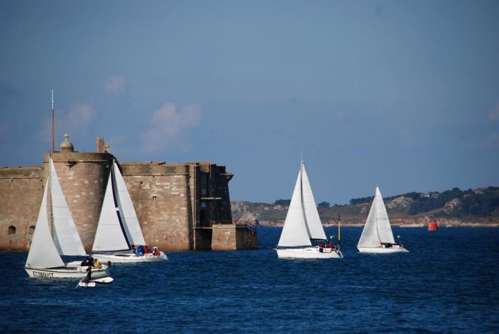 莫尔莱湾原生酒店(The Originals Boutique, Hôtel La Baie de Morlaix (Inter-Hotel))