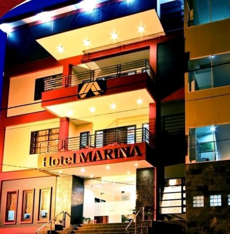 马里纳酒店(Hotel Marina)