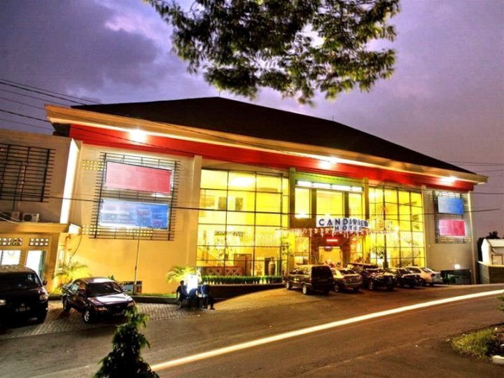 三宝拢坎迪威尔酒店(Hotel Candiview Semarang)