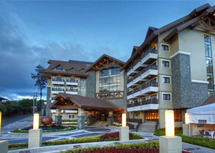 碧瑶阿德利亚公寓酒店(Azalea Residences Baguio)