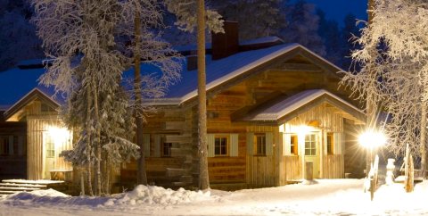 北极圈旷野山林小屋(Arctic Circle Wilderness Lodge)