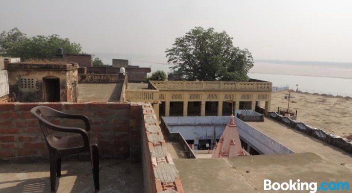 恒河景旅馆(Ganges View Guest House)