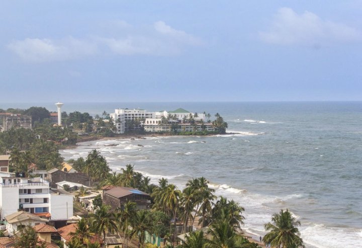 可伦波海滩库贝斯胶囊酒店青年旅舍(Cubez Capsule Hotels Colombo Beach - Hostel)