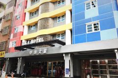 乐逸文旅(高雄六合夜市棒球馆店)(La Hotel-Baseball Theme Hall)