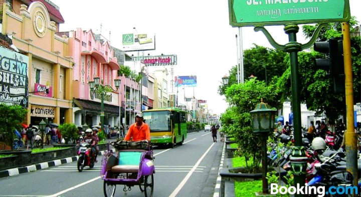 日惹PI家园帕讷姆巴汉民宿(PI Home Panembahan Yogyakarta)