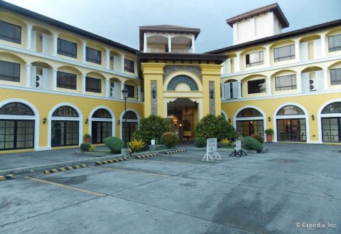 巴科洛德普兰塔中心酒店及住宅(Planta Centro Bacolod Hotel & Residences)
