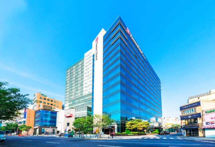 明洞蒂玛克酒店(Tmark Hotel Myeongdong)