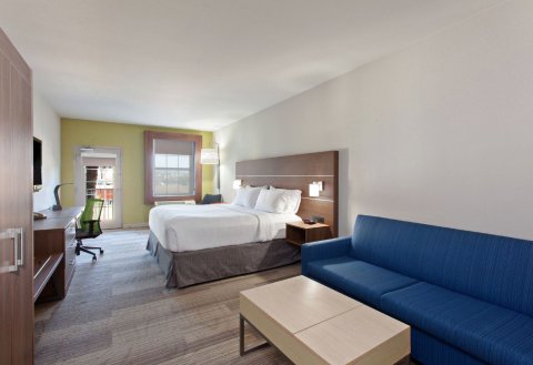 科洛纳智选假日酒店及套房(Holiday Inn Express Hotel & Suites Corona)