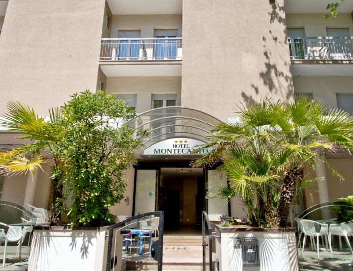 蒙特卡洛酒店(Hotel Montecarlo)