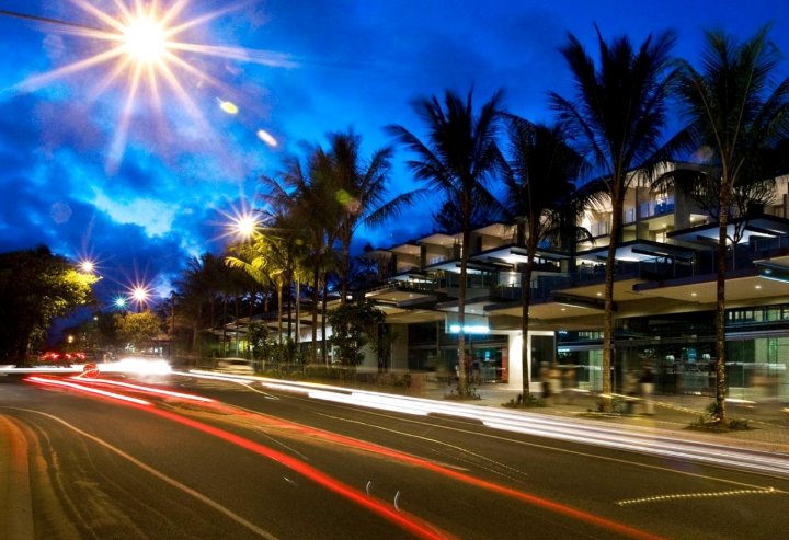 道格拉斯港椰林酒店(Coconut Grove Port Douglas)